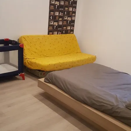 Belle Maison Renovee Au Calme, 3 *