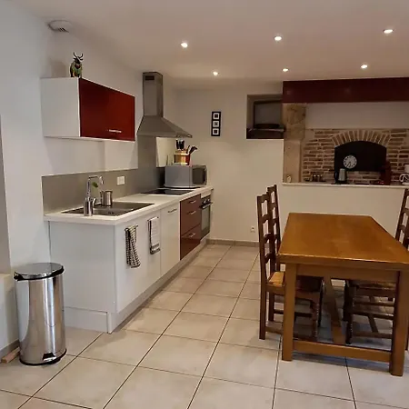 Belle Maison Renovee Au Calme, 3