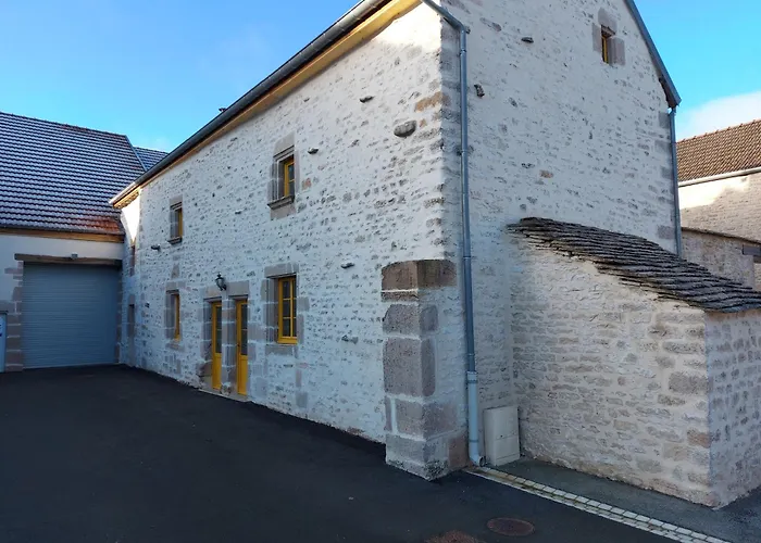 בית נופש Belle Maison Renovee Au Calme, 3 Saints-Geosmes